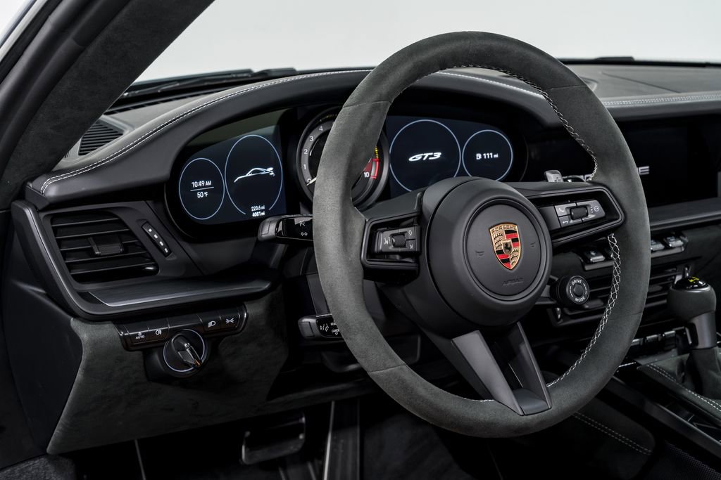 Used 2024 Porsche 911 GT3 RWD image 13