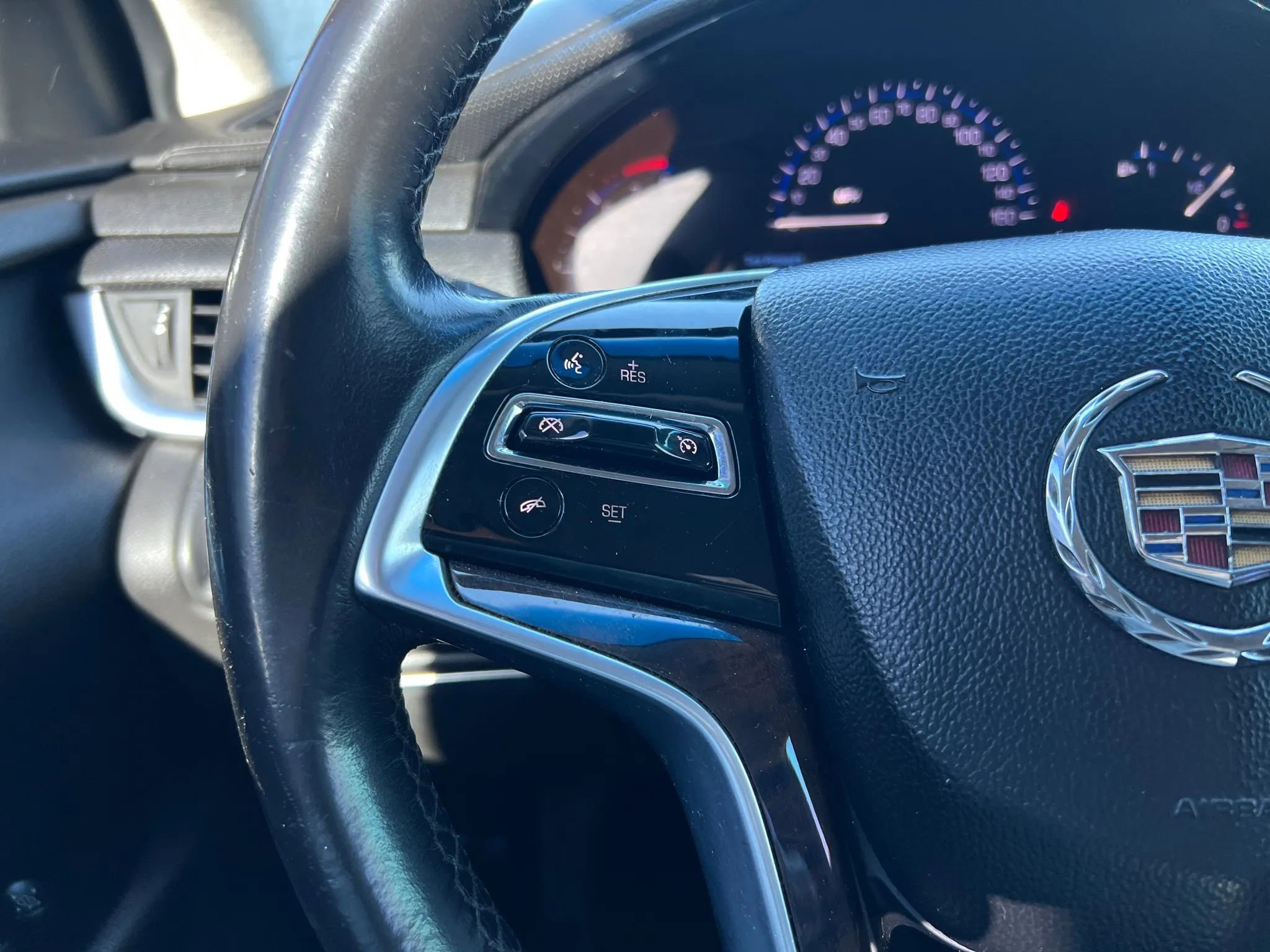 Used 2015 Cadillac XTS w/ Rear Seat Comfort Package FWD image 20