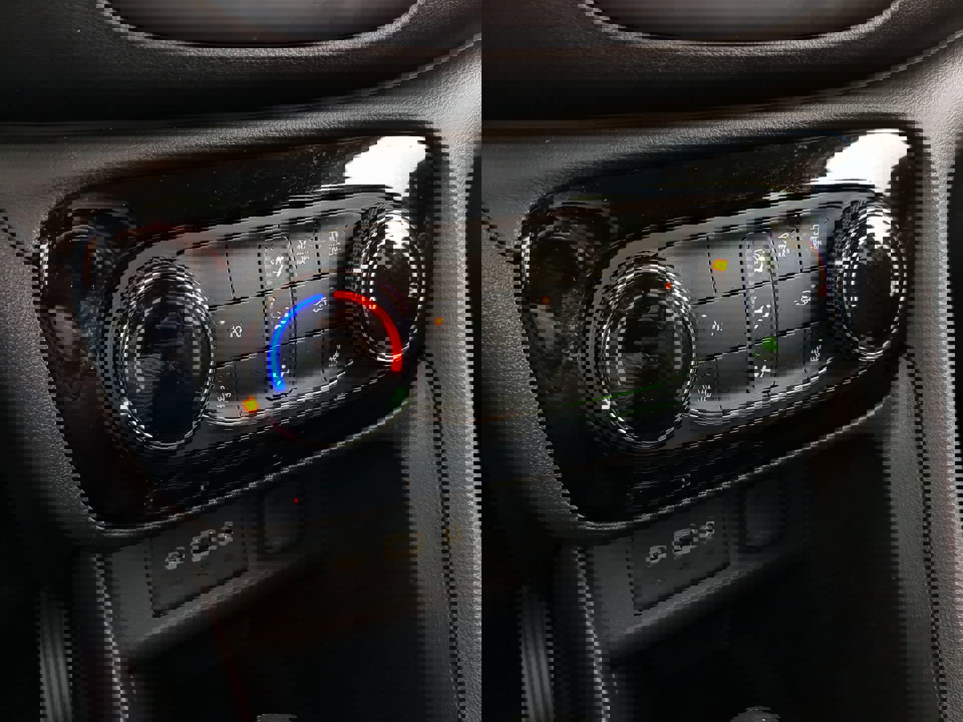 Used 2023 Buick Encore GX Preferred w/ Cold Weather Comfort Package image 24