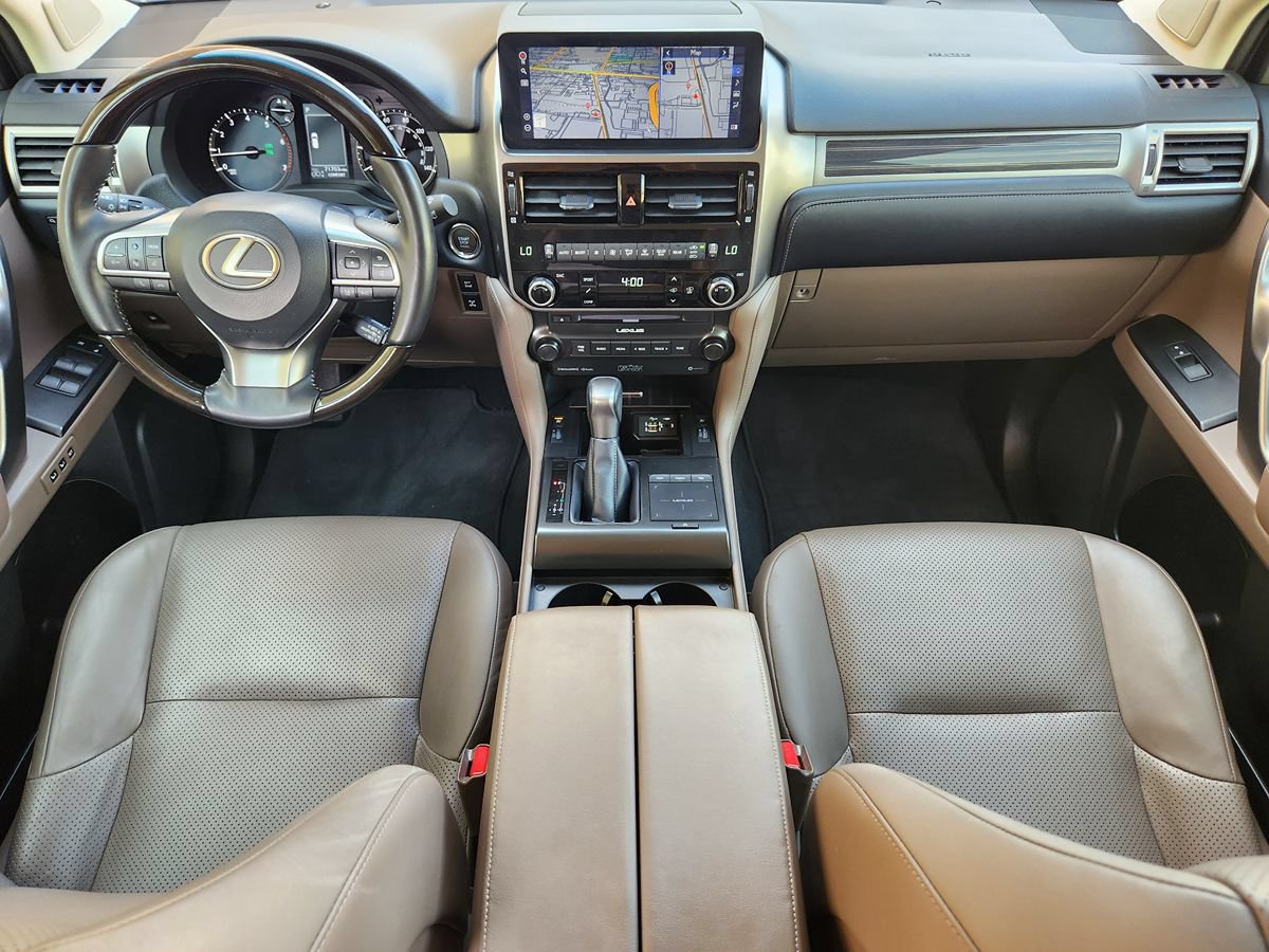 Used 2023 Lexus GX 460 Luxury w/ Accessory Package AWD/4WD image 45
