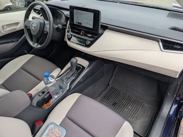 Used 2024 Toyota Corolla LE w/ LE Convenience Package FWD image 19