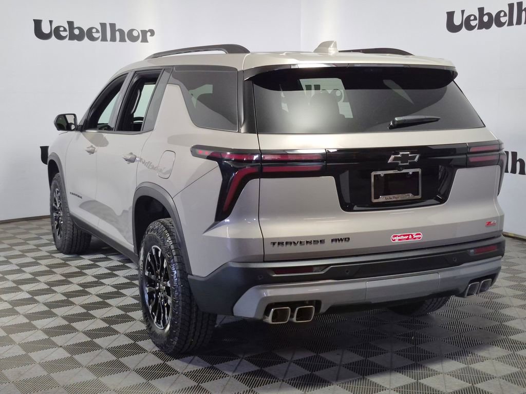 New 2026 Chevrolet Traverse Z71 w/ Driver Confidence Package AWD/4WD image 5