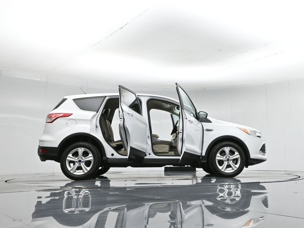 Used 2015 Ford Escape SE image 7
