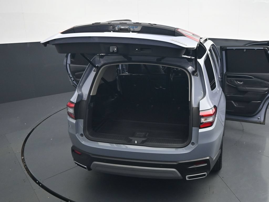 Used 2025 Honda Pilot Touring image 49