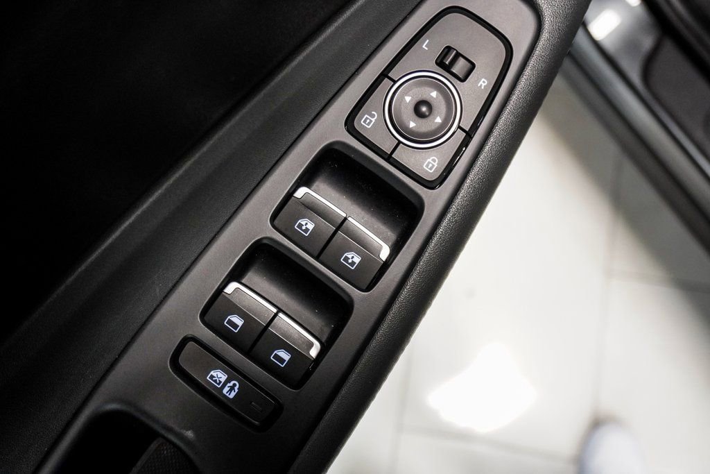 Used 2023 Hyundai Santa Fe SEL image 23