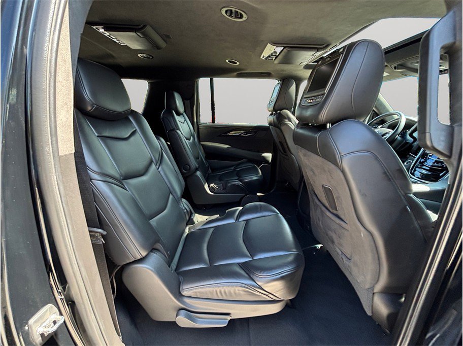 Used 2019 Cadillac Escalade ESV Platinum image 48