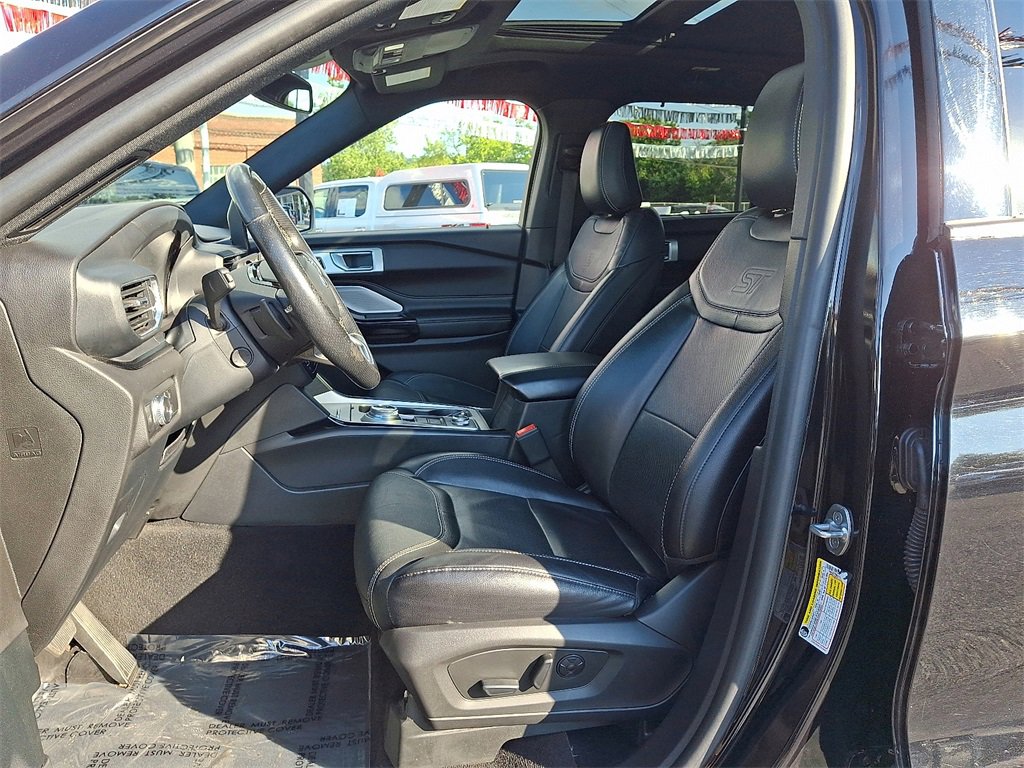 Used 2022 Ford Explorer ST w/ Equipment Group 401A image 15
