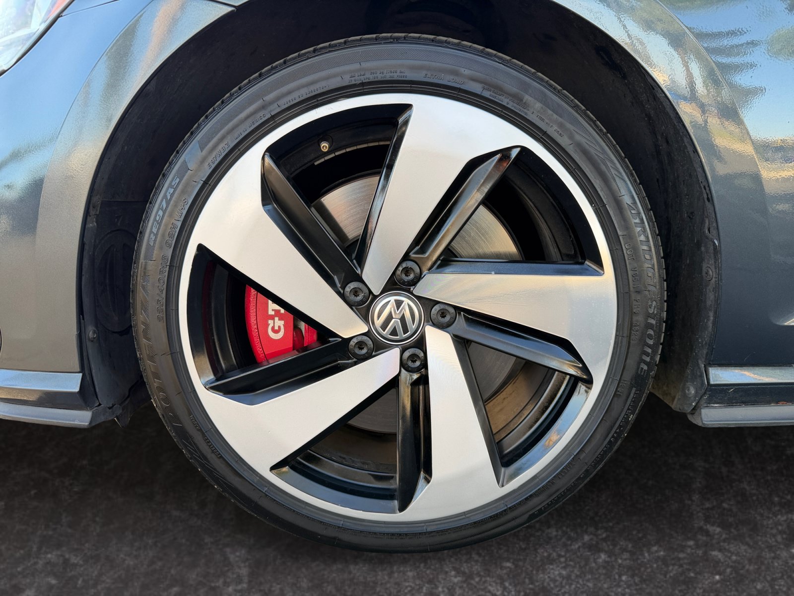 Used 2021 Volkswagen GTI S FWD image 14