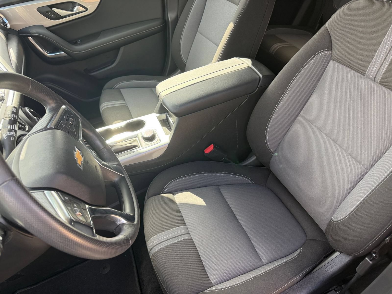 Used 2026 Chevrolet Blazer LT AWD/4WD image 35
