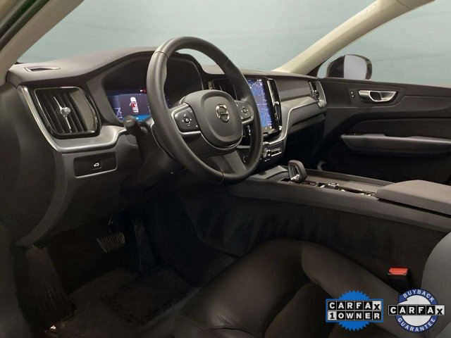 Used 2025 Volvo XC60 B5 Core image 59