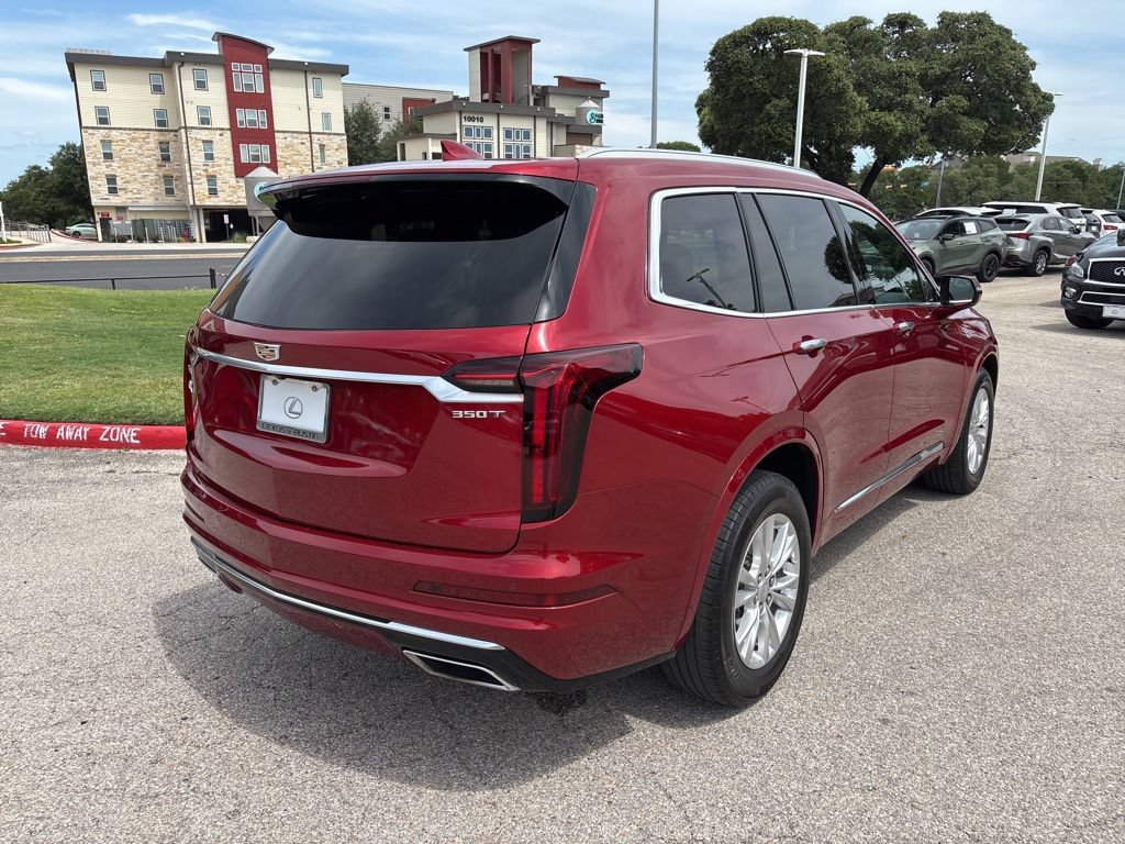 Used 2023 Cadillac XT6 Luxury FWD image 4