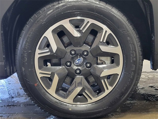 Used 2025 Subaru Forester Premium w/ Convenience Package #1 image 11