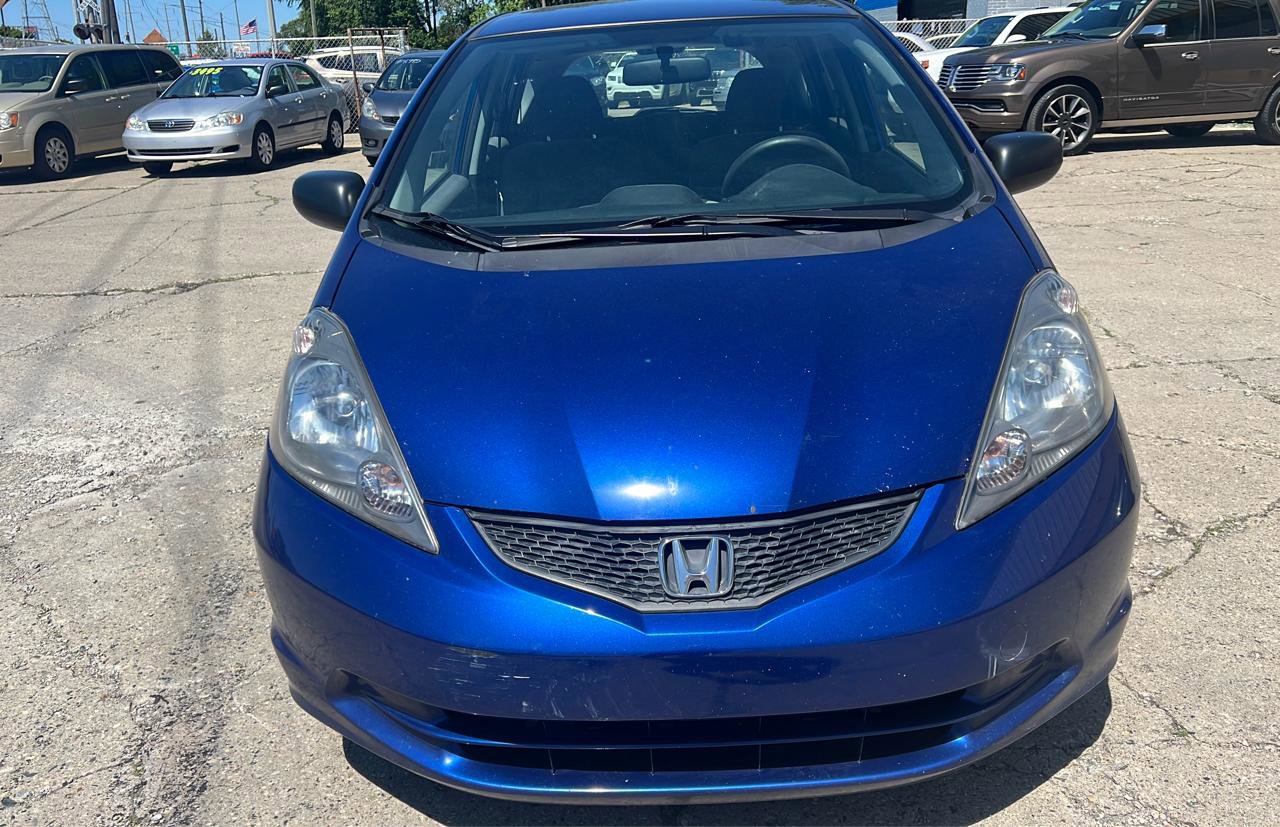 Used 2010 Honda Fit image 2