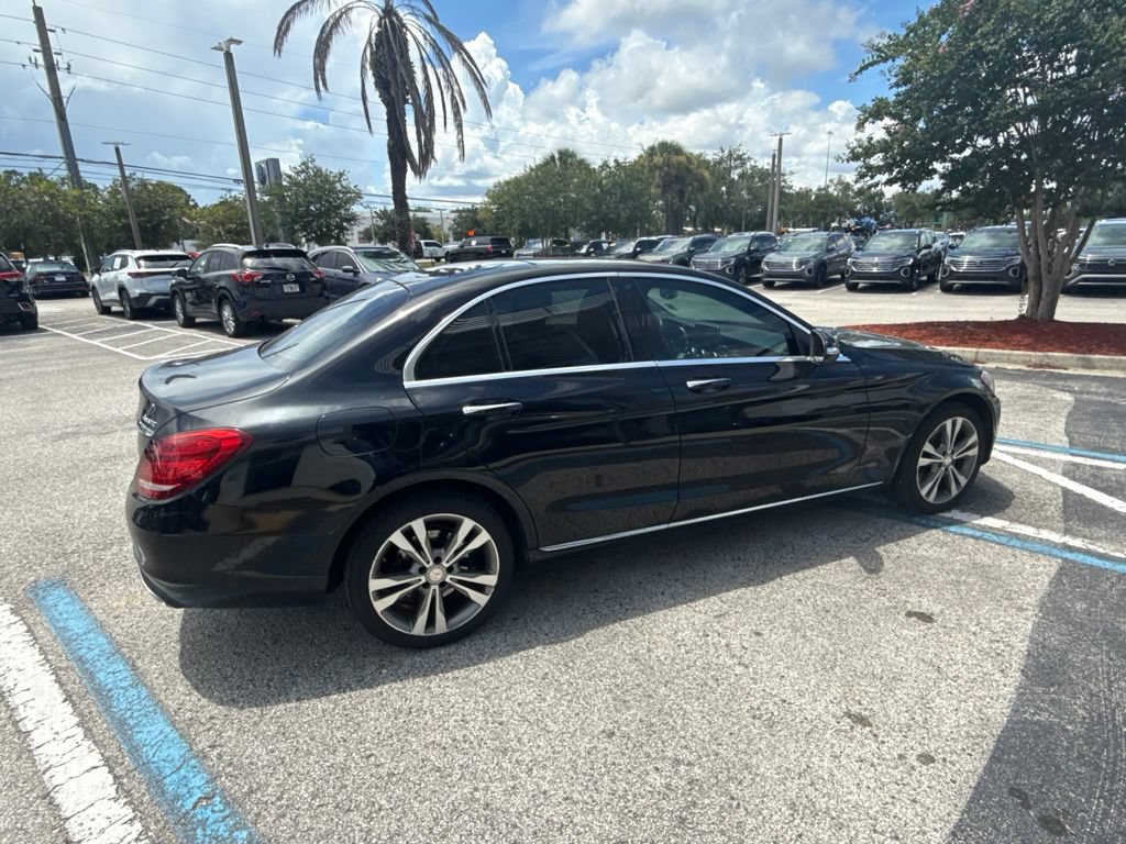 Used 2015 Mercedes-Benz C 300 4MATIC Sedan image 8