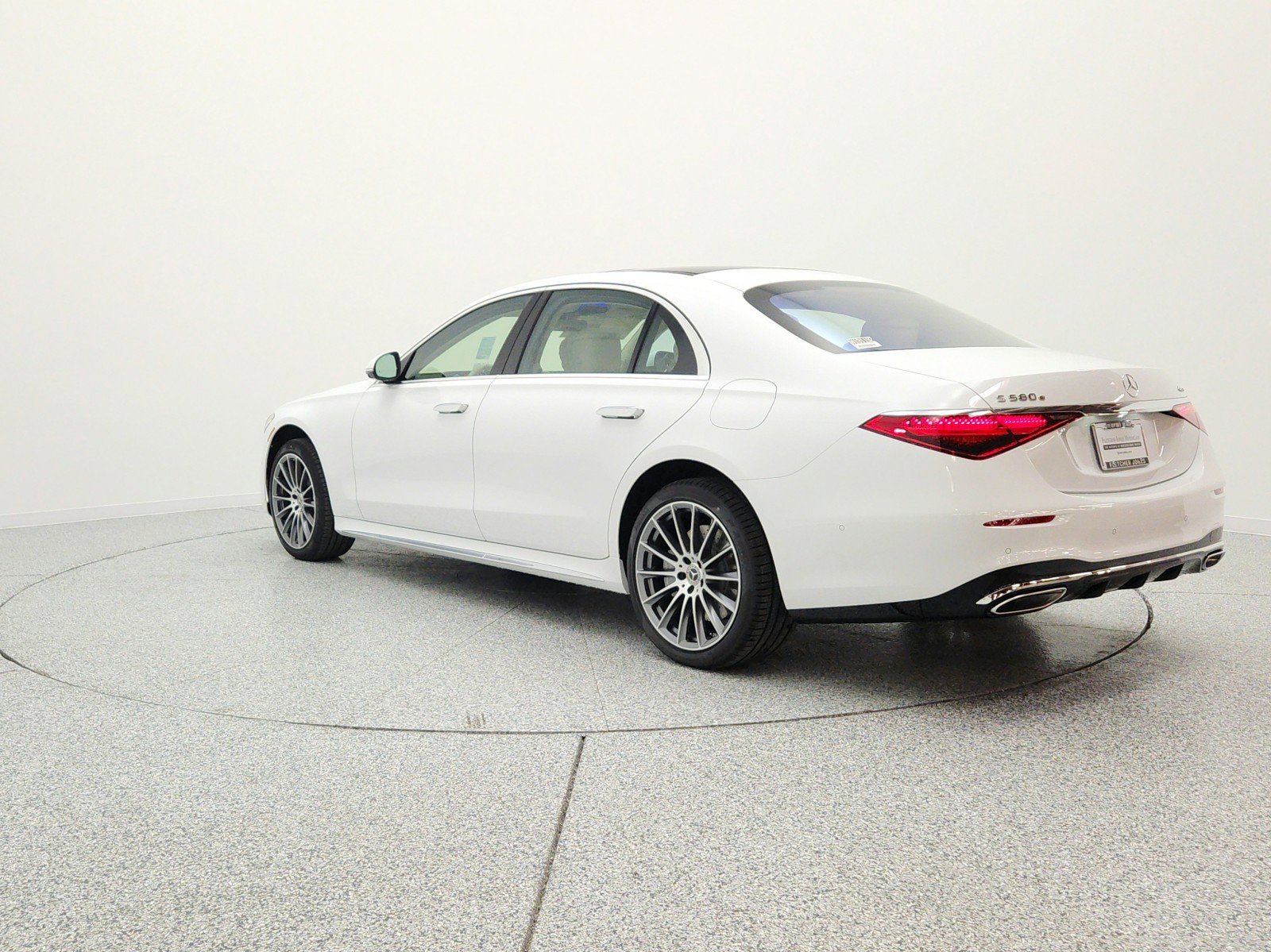 New 2026 Mercedes-Benz S 580e 4MATIC Sedan image 7
