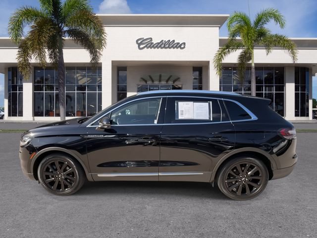 Used 2023 Lincoln Nautilus Reserve w/ Monochromatic Package FWD image 8