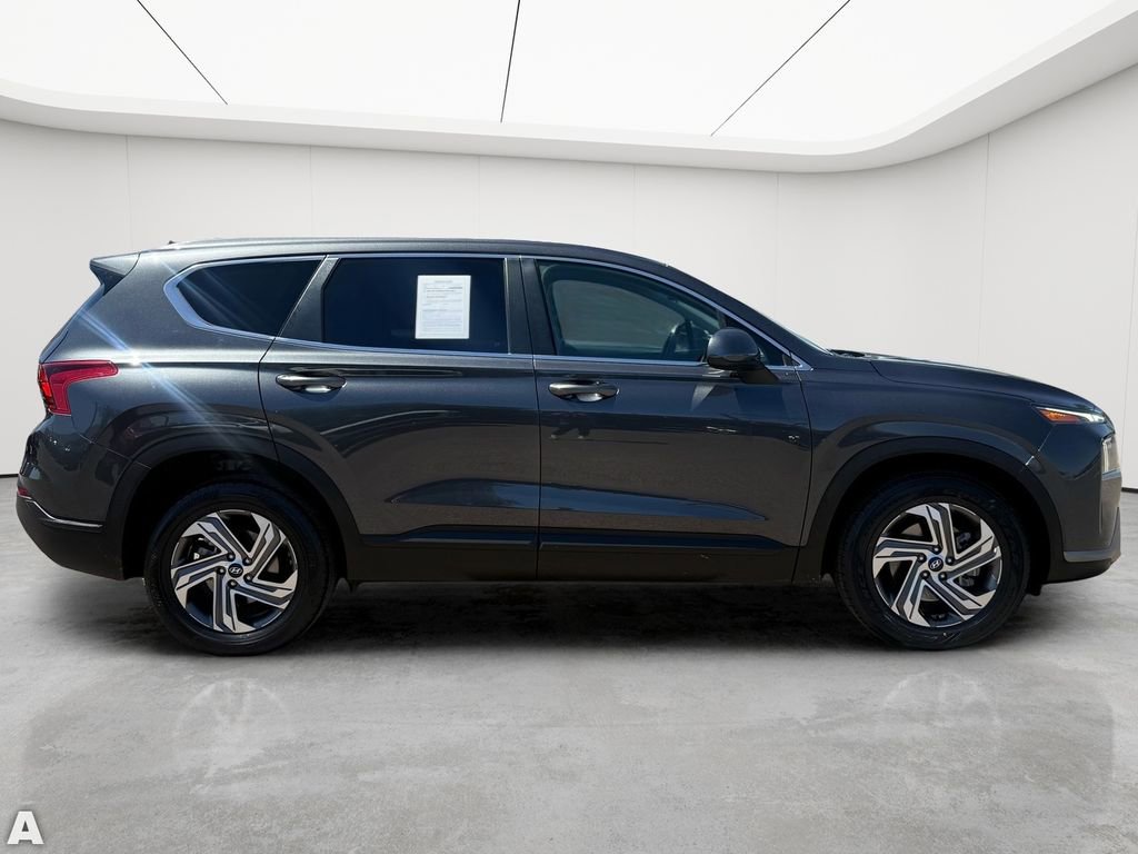 Used 2023 Hyundai Santa Fe SE FWD image 8