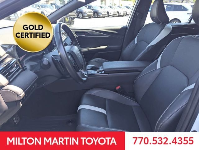Certified 2025 Toyota Camry SE FWD image 18