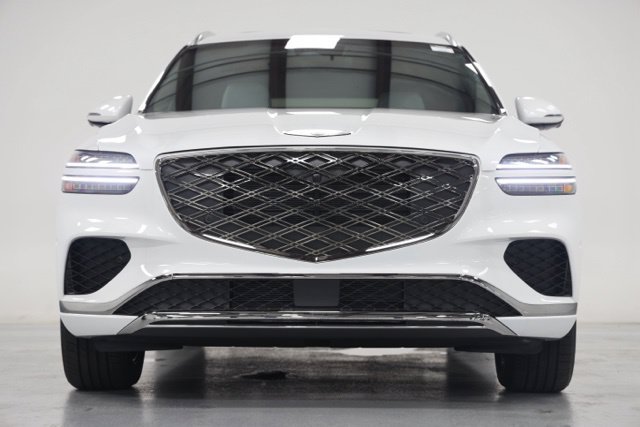 New 2026 Genesis GV70 2.5T Advanced w/ G1 Accessory Package AWD/4WD image 2