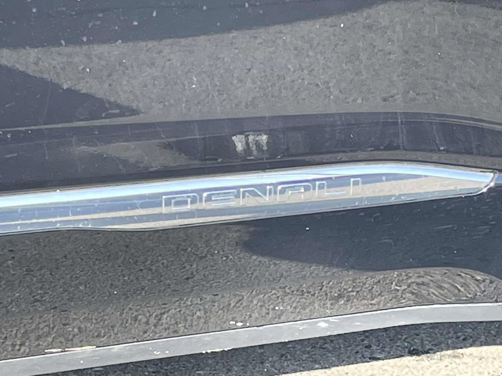 Used 2018 GMC Acadia Denali w/ Technology Package image 37