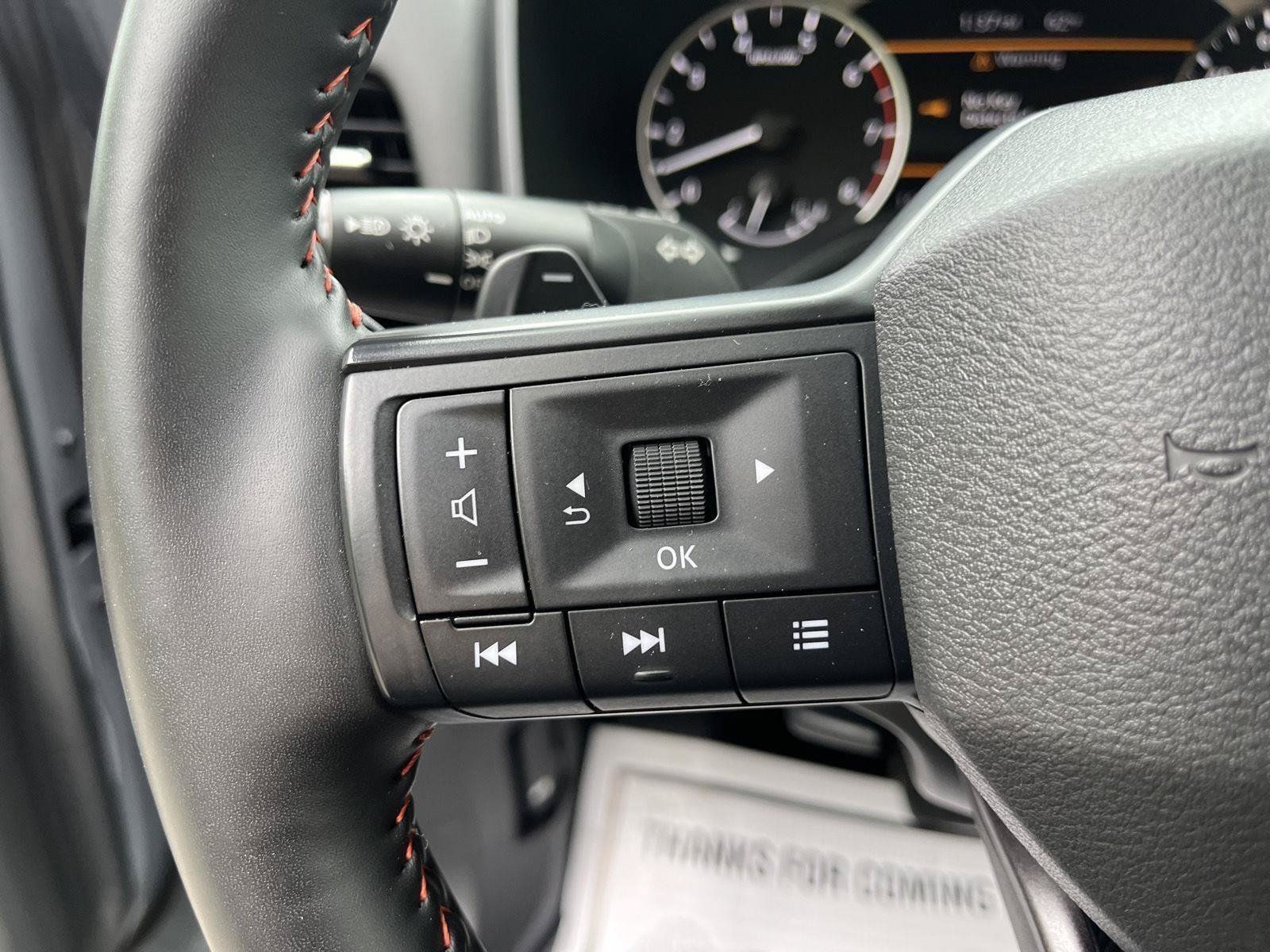 Certified 2025 Nissan Rogue SV AWD/4WD image 29