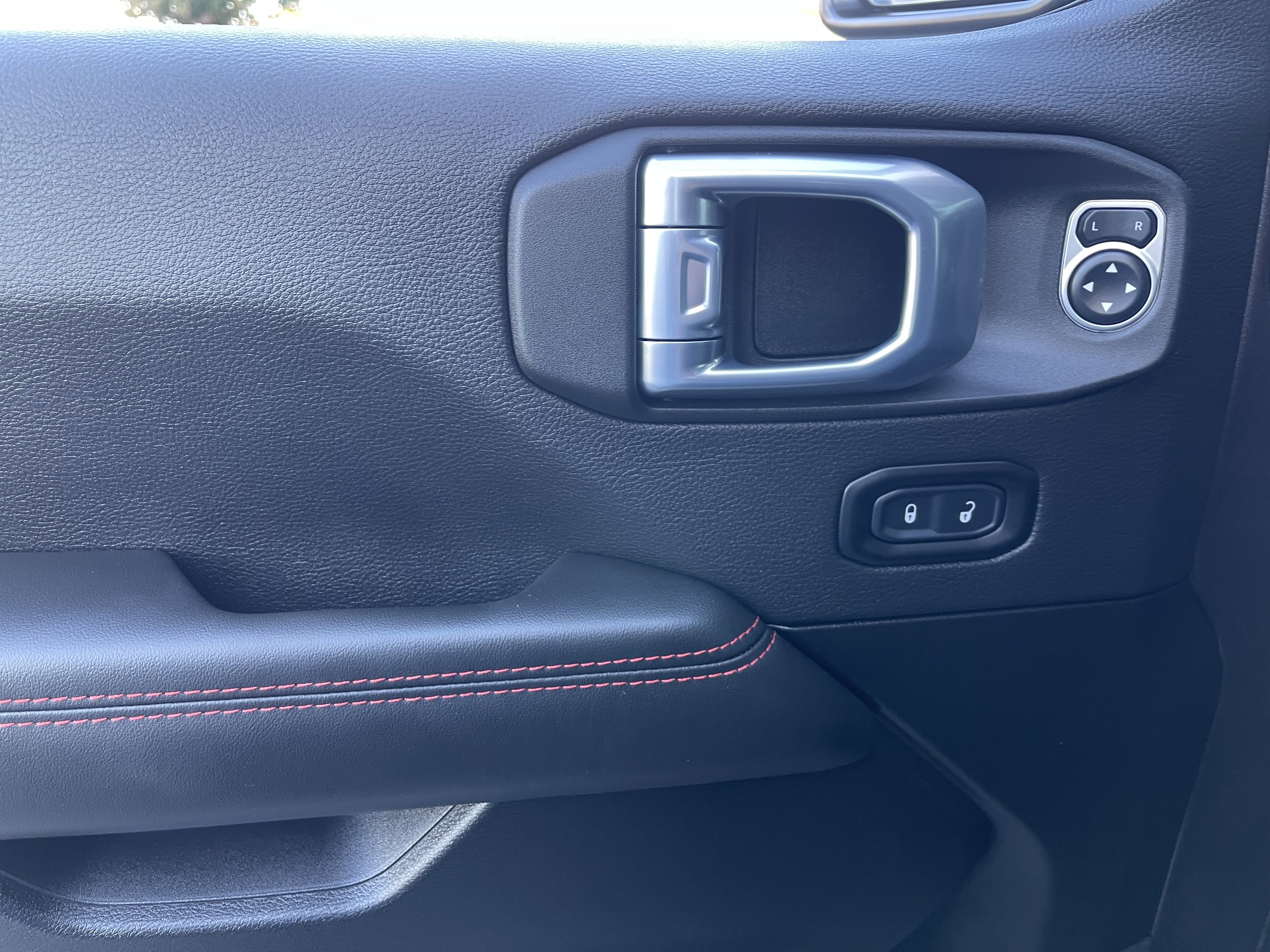 New 2026 Jeep Wrangler Unlimited Rubicon image 14