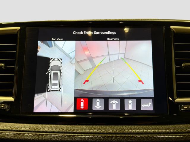 Used 2021 Chrysler Pacifica Touring-L w/ Uconnect Theater Family Group image 12