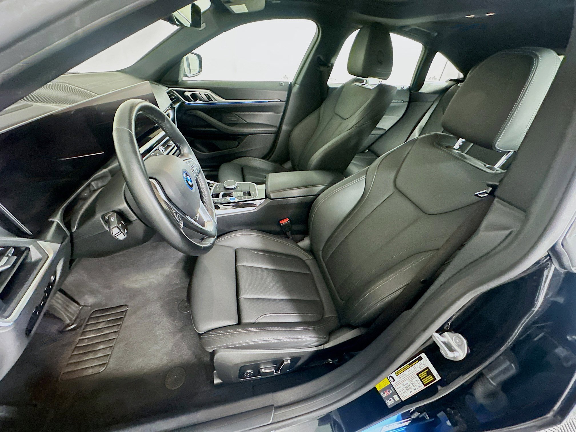 Used 2024 BMW i4 eDrive40 w/ Premium Package RWD image 13