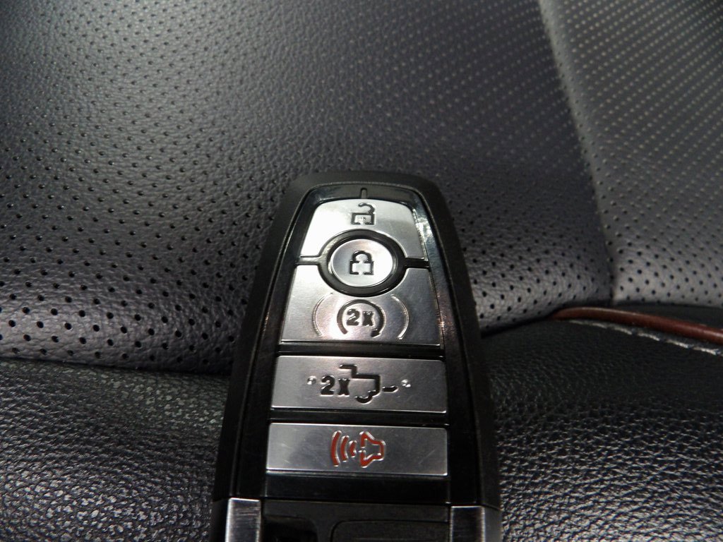 Used 2022 Ford F150 Lariat image 55