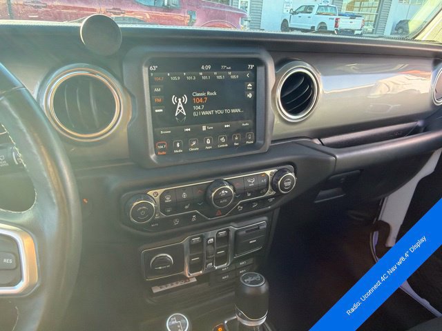 Used 2019 Jeep Wrangler Unlimited Sahara AWD/4WD image 12
