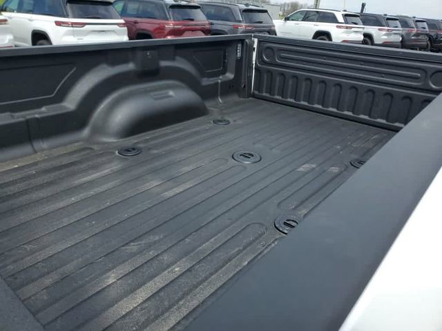 New 2026 RAM 3500 Big Horn AWD/4WD image 10