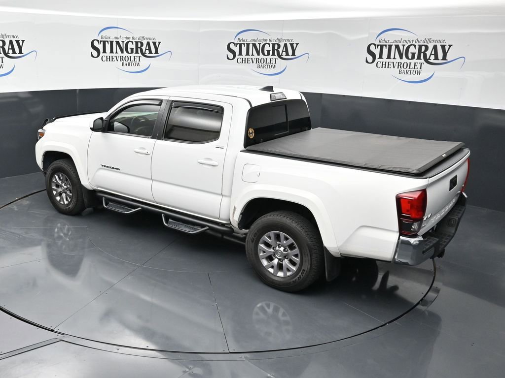 Used 2018 Toyota Tacoma SR5 AWD/4WD image 13