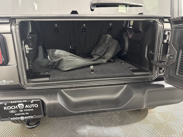Used 2024 Jeep Wrangler Unlimited Sport AWD/4WD image 19