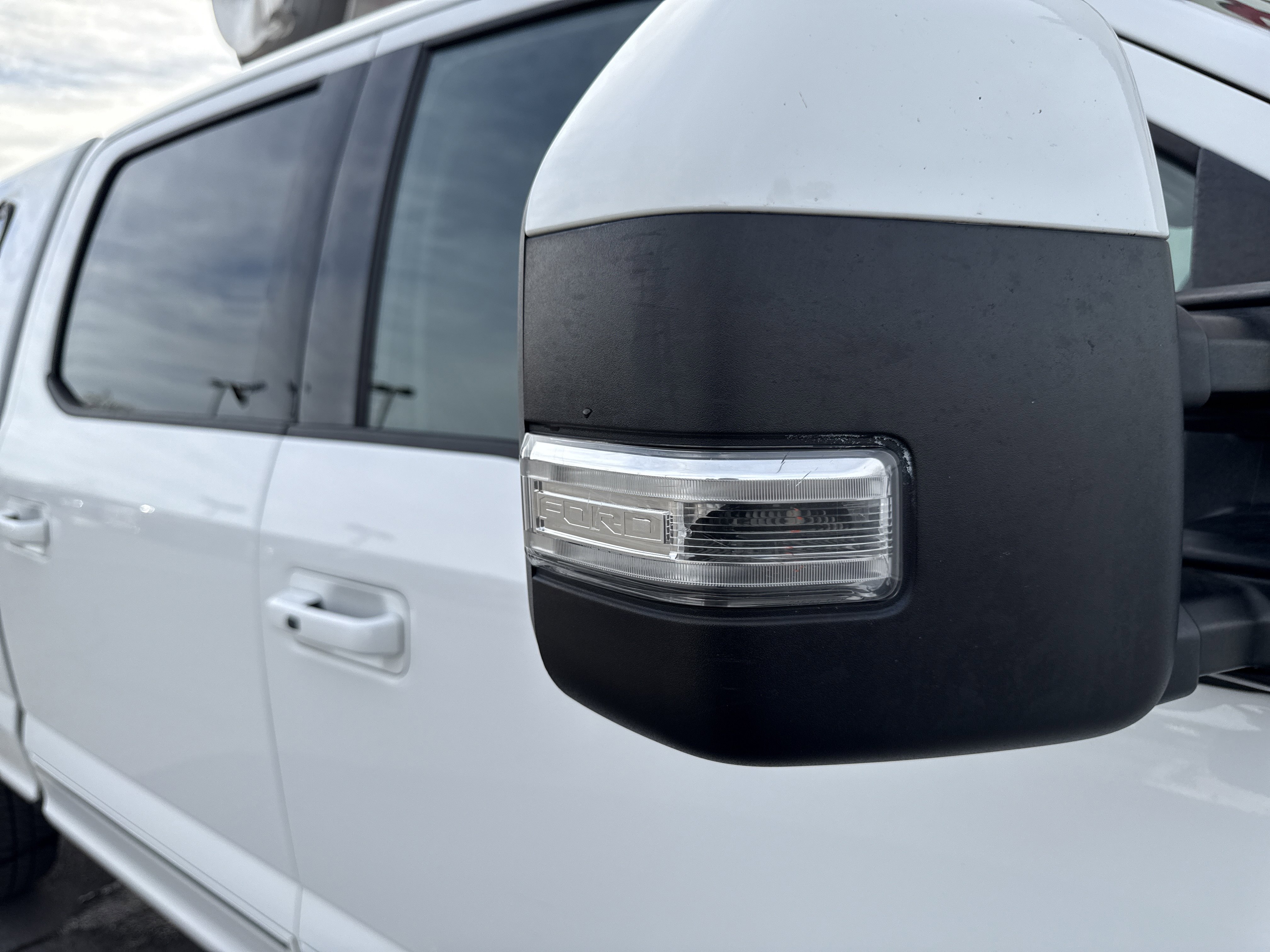 Used 2020 Ford F250 Lariat image 44