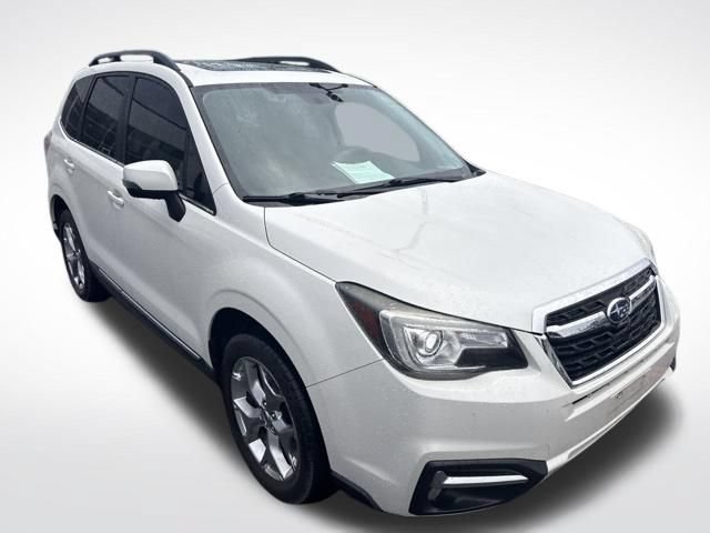 Used 2017 Subaru Forester 2.5i Touring AWD/4WD image 3