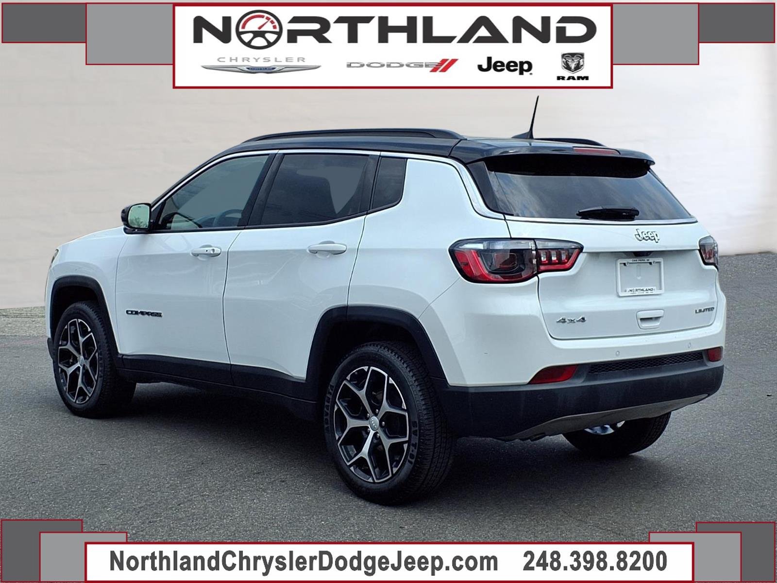 Certified 2024 Jeep Compass Limited AWD/4WD image 2