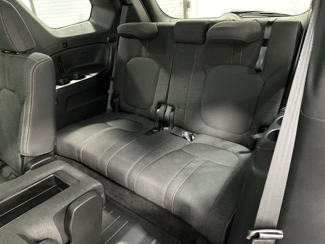 Used 2025 Honda Pilot Sport image 22