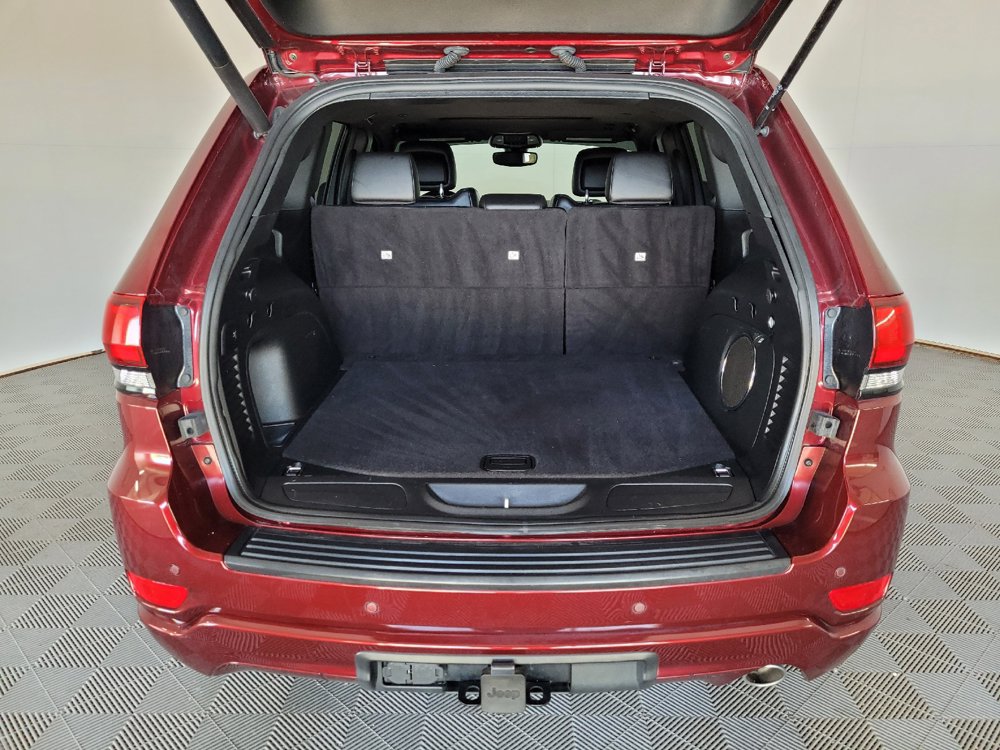 Used 2022 Jeep Grand Cherokee Laredo X RWD image 29