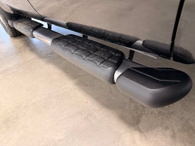Used 2014 Toyota Tundra SR5 w/ SR5 Upgrade Package AWD/4WD image 9