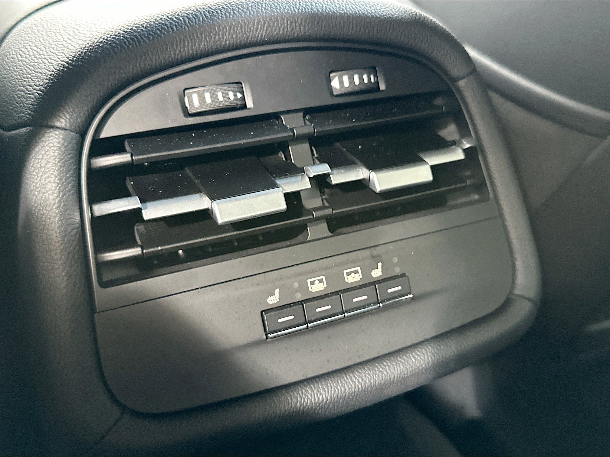 Used 2024 Maserati Ghibli Modena Q4 image 27