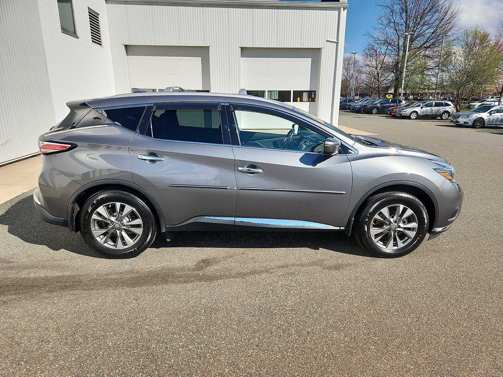 Used 2018 Nissan Murano SL w/ Moonroof Package image 7
