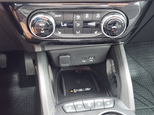 Used 2026 Chevrolet TrailBlazer LT w/ Convenience Package FWD image 21