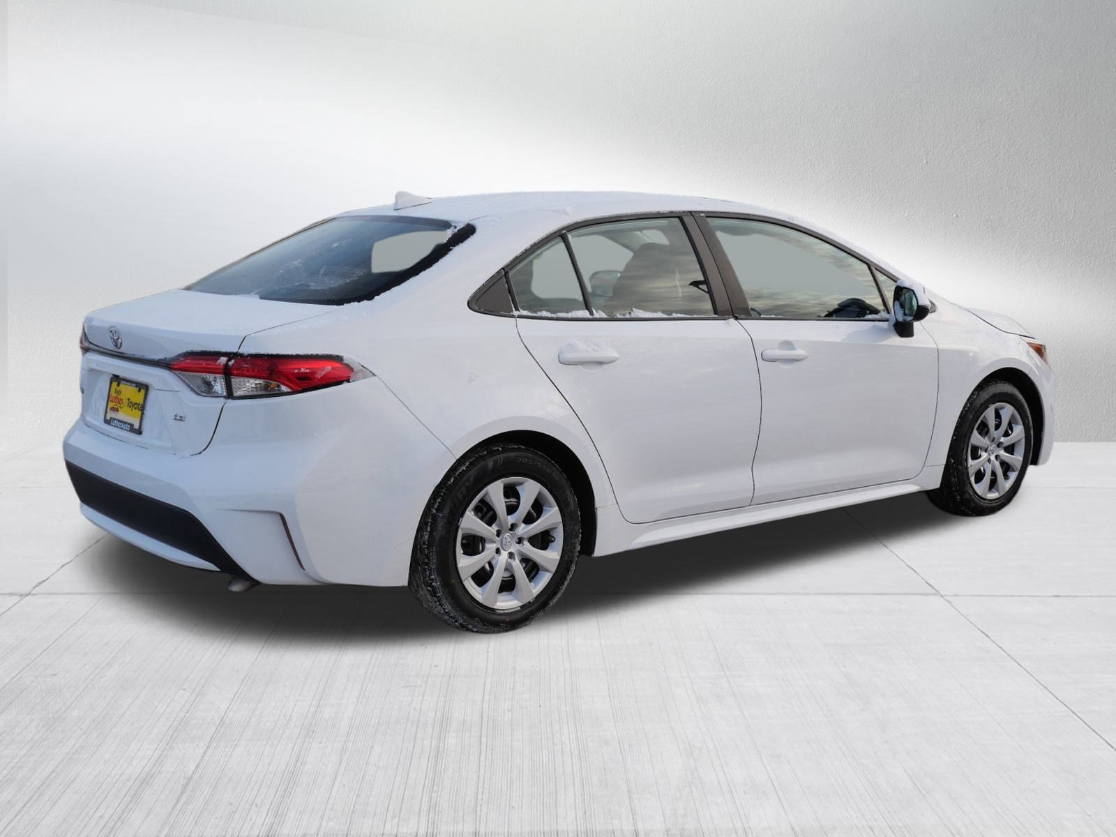 Certified 2022 Toyota Corolla LE image 8