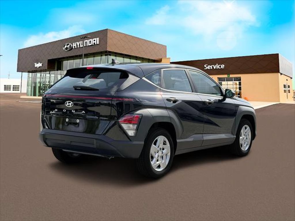 New 2027 Hyundai Kona SE FWD image 6