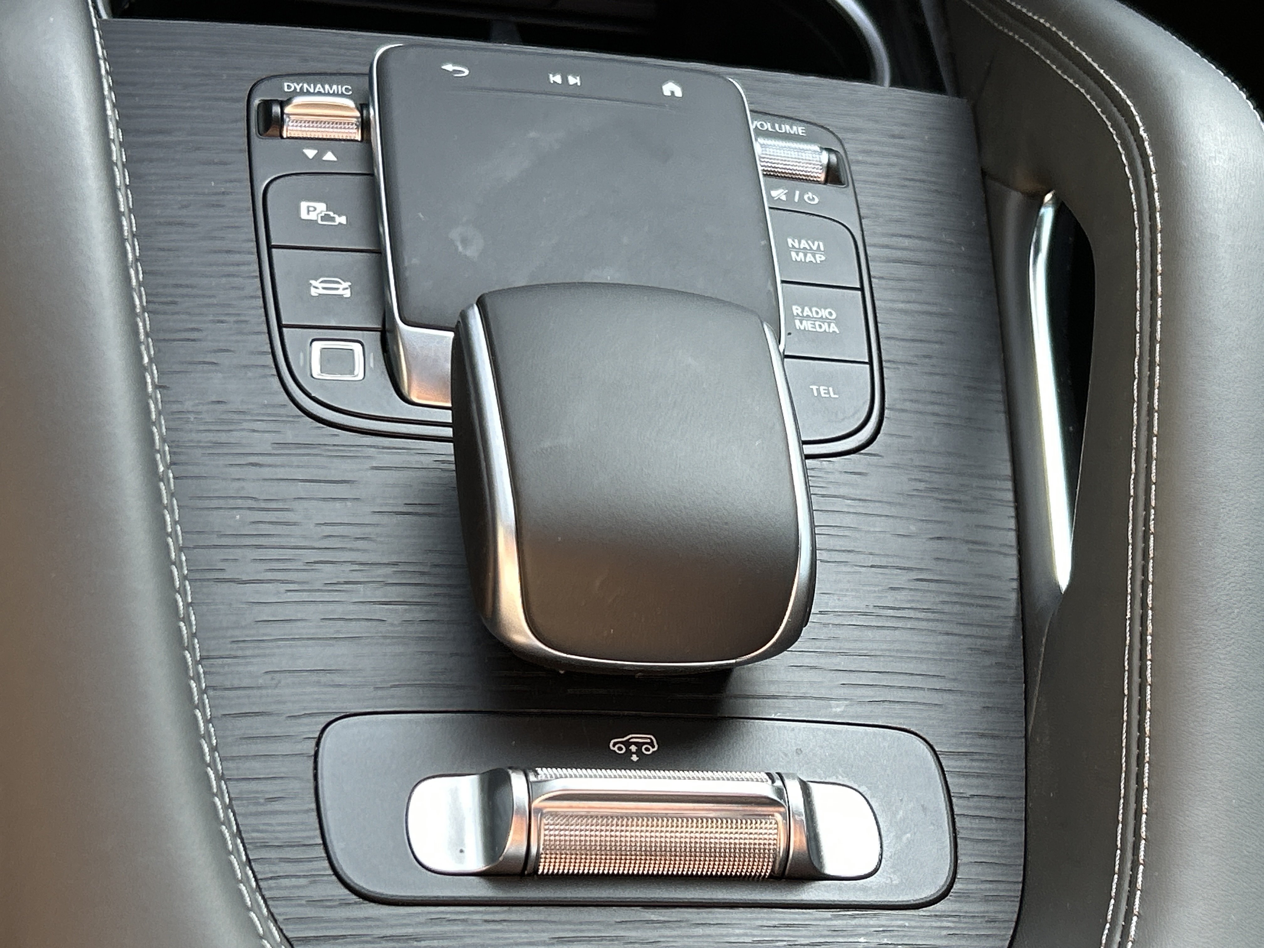 Certified 2025 Mercedes-Benz GLE 53 AMG 4MATIC Coupe image 36