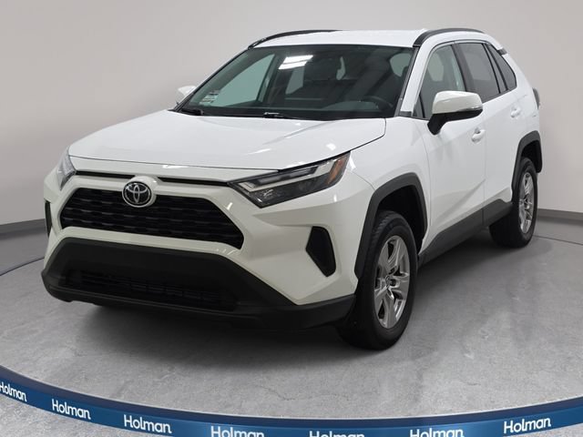 Used 2023 Toyota RAV4 XLE AWD/4WD image 1
