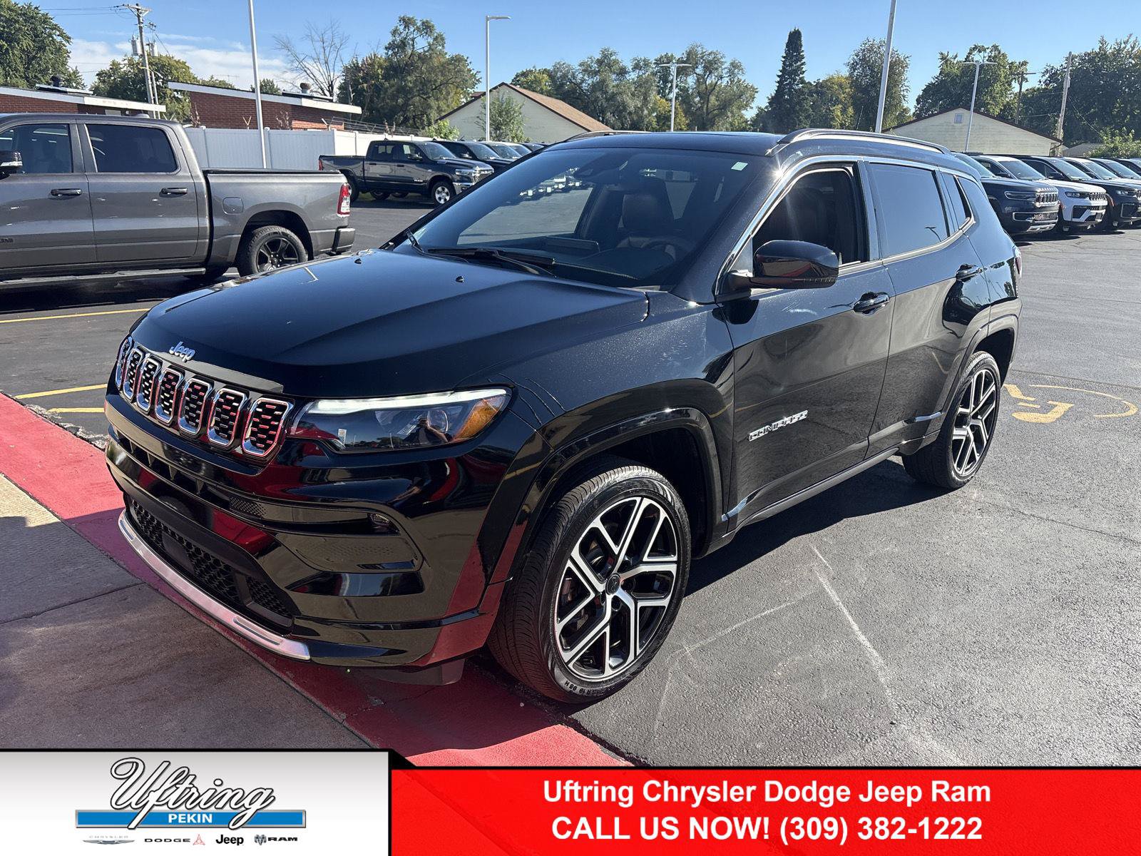 Used 2025 Jeep Compass Limited w/ Elite Group AWD/4WD image 1