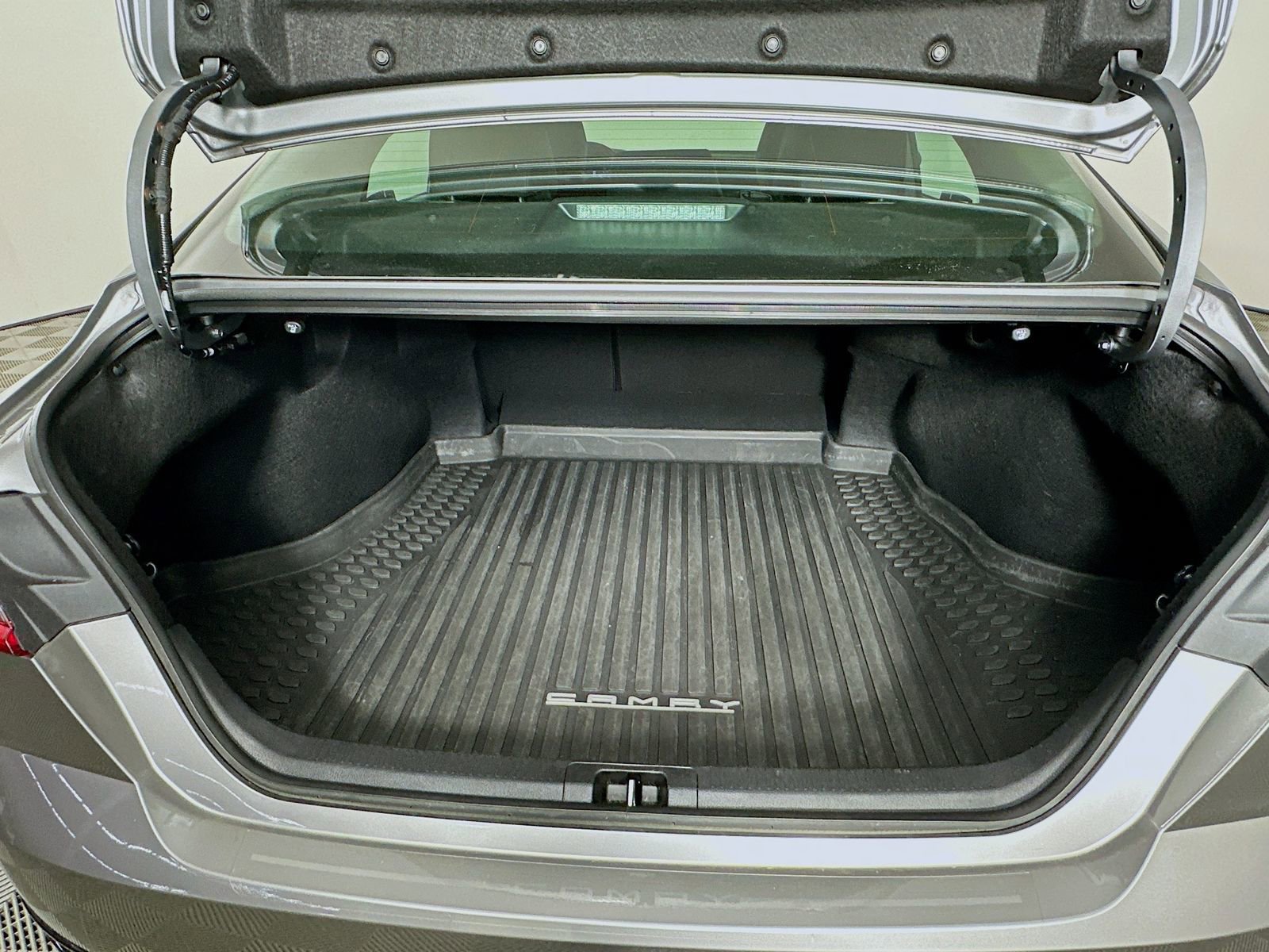 Certified 2025 Toyota Camry XLE image 27