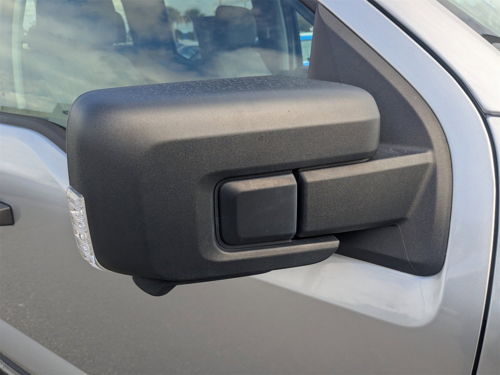 Used 2022 Ford F150 Lightning XLT image 12