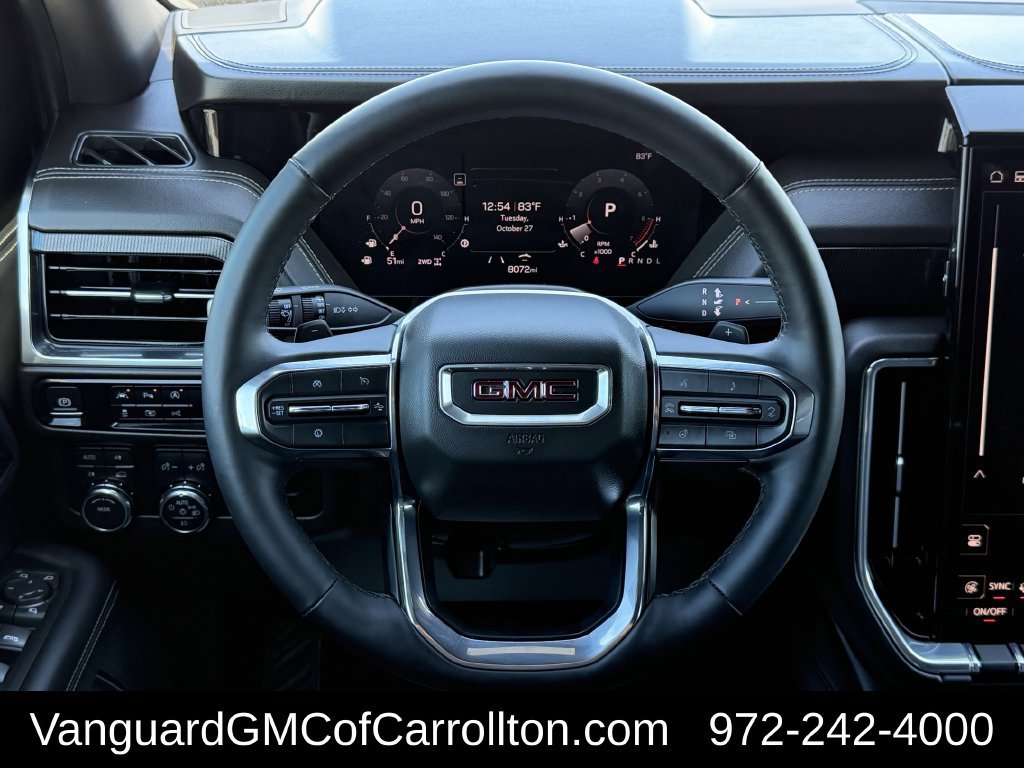 Used 2025 GMC Yukon Elevation w/ LPO, Yukon Black Package AWD/4WD image 12